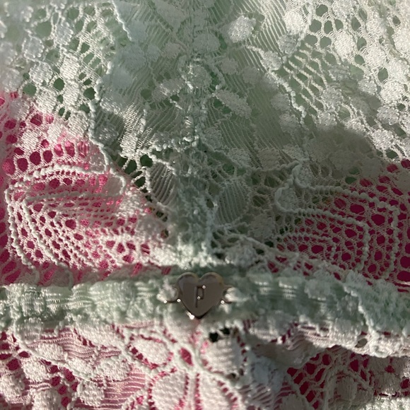 VS lace bralette - Picture 5 of 5